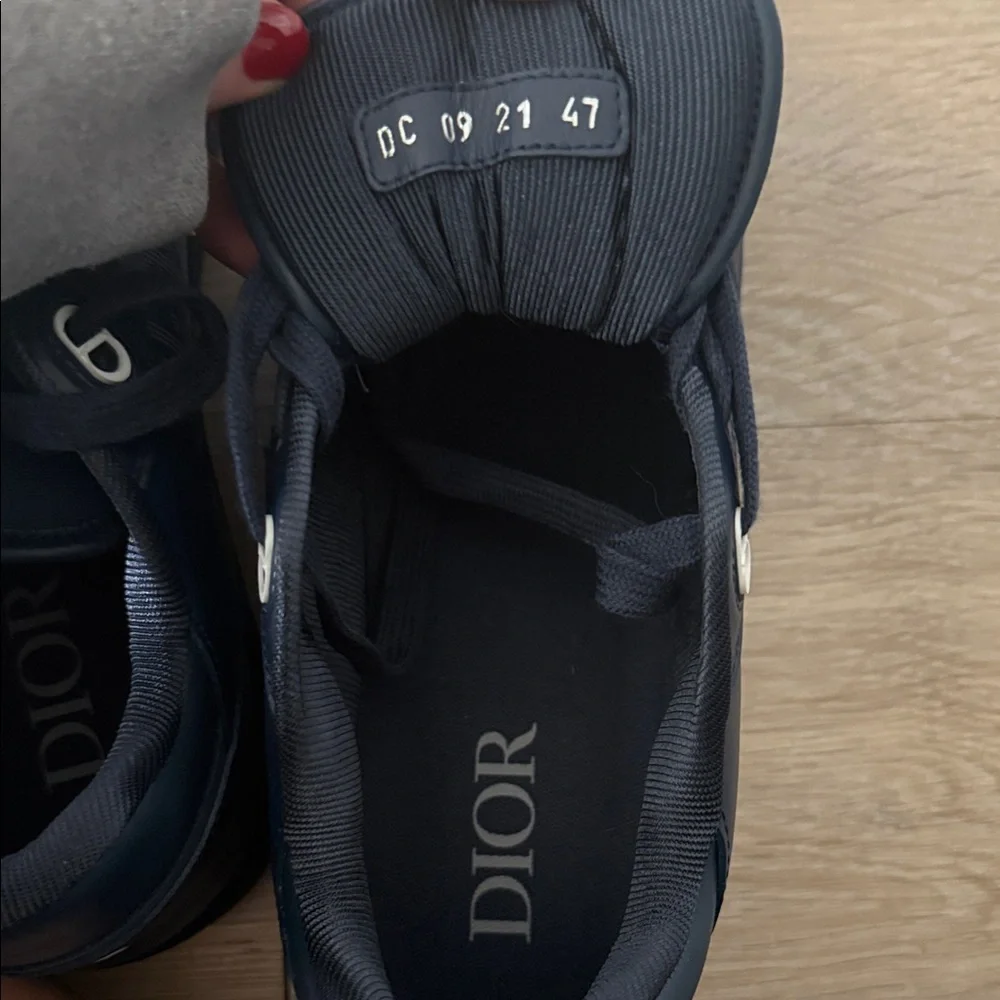 Dior Men's Deep Blue Sneakers - Picture 5 of 7